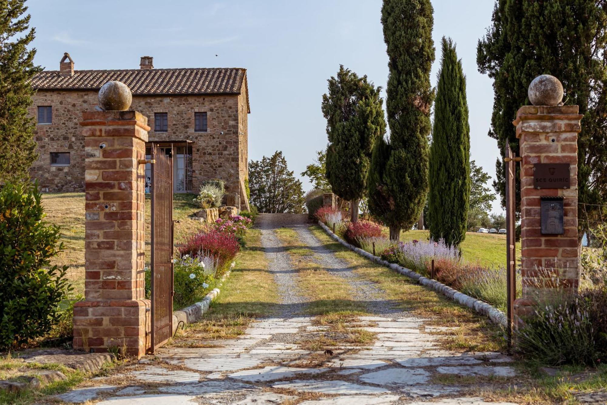 Sce Quiric Villa San Quirico dʼOrcia Екстериор снимка